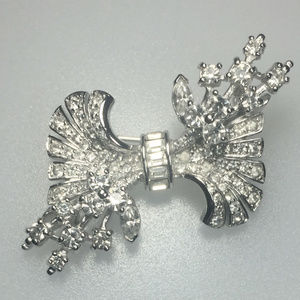 Vintage Signed Pennino Rhinestone Brooch